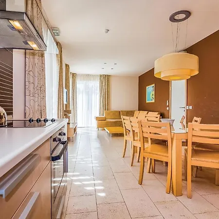 Stunning In With 3 Bedrooms, Wifi And Swimming Pool * Novi Vinodolski