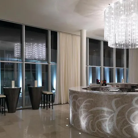 Apartment Stunning In With 3 Bedrooms, Wifi And Swimming Pool Novi Vinodolski
